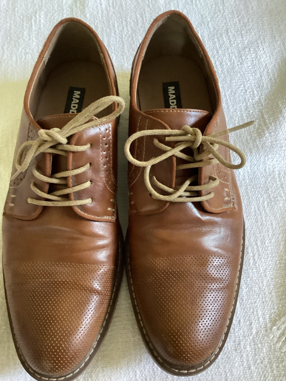 Madden Men’s Tan Leather Derby Shoes. Size 10.5 M